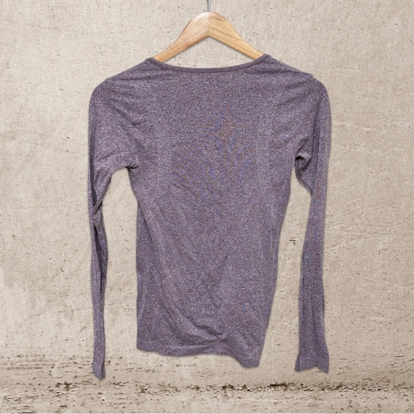 Under Armour Athletic Crew - Picture 2 of 4